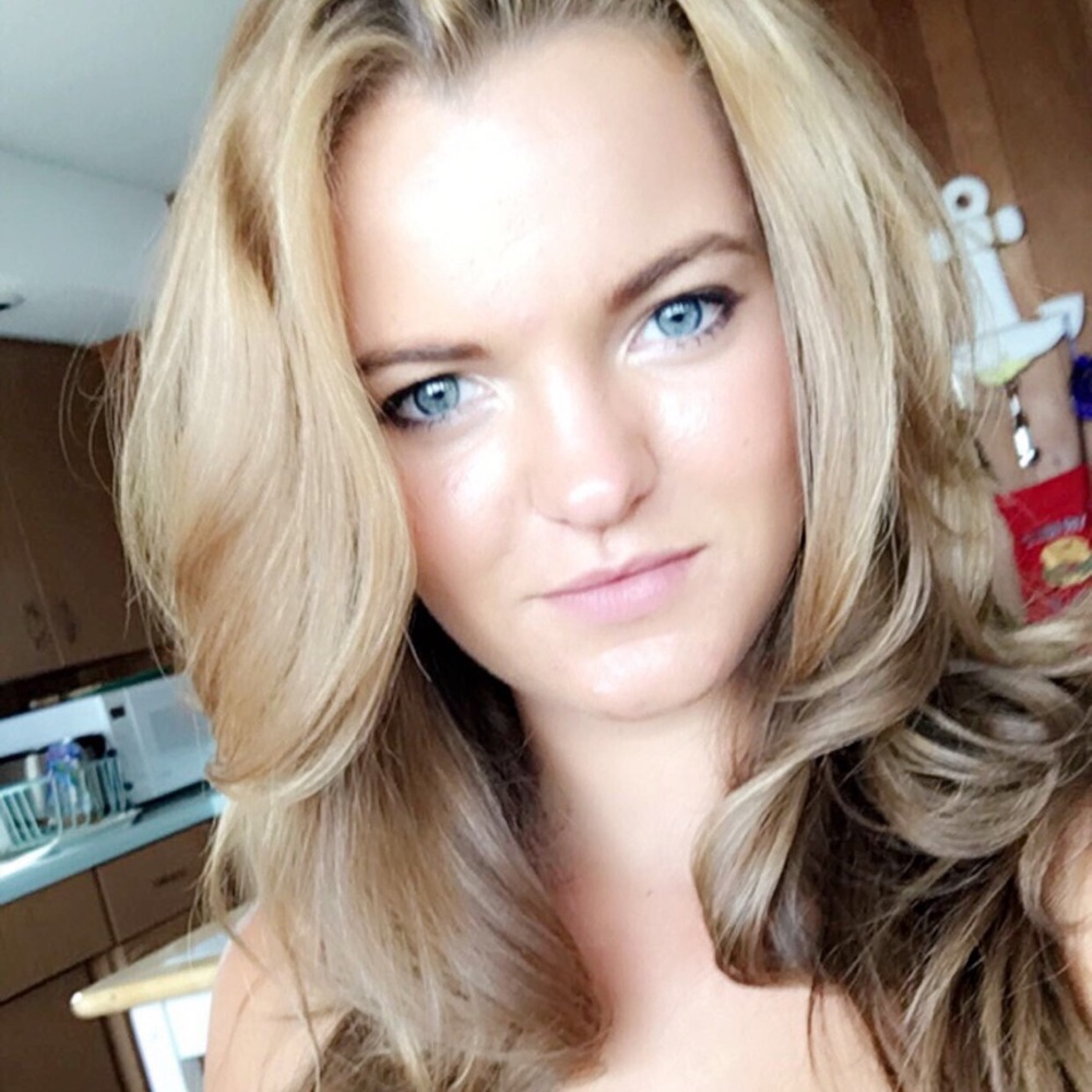 Meet your Posher, Allison